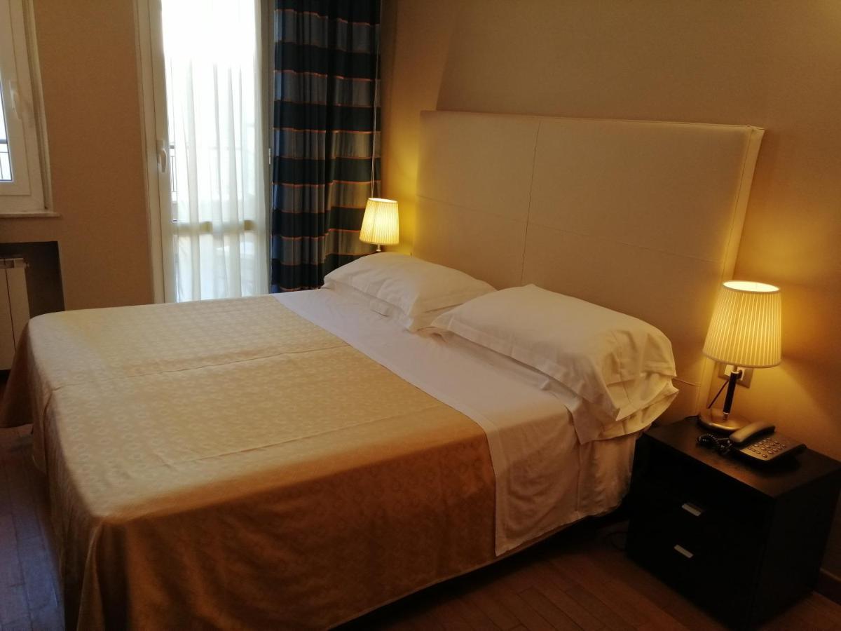 אלסיו Hotel Corso Alaxi Hotels מראה חיצוני תמונה